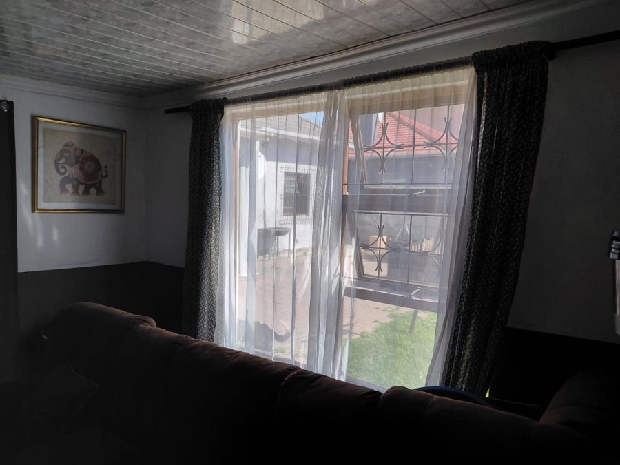 To Let 1 Bedroom Property for Rent in Parow Western Cape